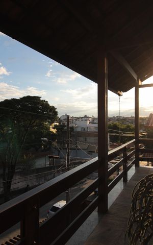 Casa à venda com 380m², 4 quartos e 6 vagasVaranda da Suíte 2
