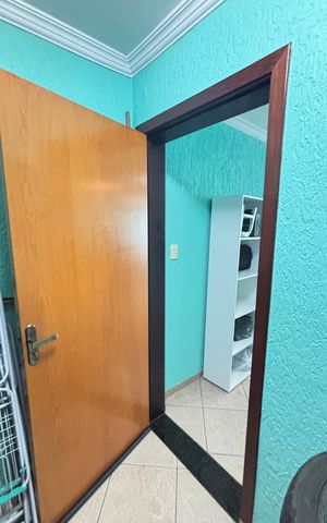Casa à venda com 246m², 3 quartos e 5 vagas Casa à venda com 246m², 3 quartos e 5 vagasGaragem - Despensa