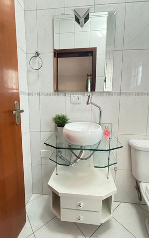 Casa à venda com 246m², 3 quartos e 5 vagas Casa à venda com 246m², 3 quartos e 5 vagasBanheiro da Suíte 2