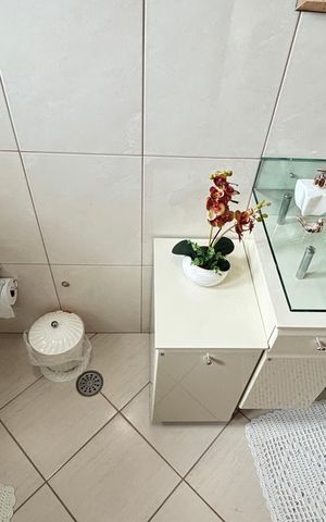 Casa à venda com 246m², 3 quartos e 5 vagas Casa à venda com 246m², 3 quartos e 5 vagasBanheiro da Suíte 1
