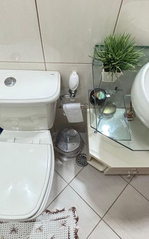 Casa à venda com 246m², 3 quartos e 5 vagas Casa à venda com 246m², 3 quartos e 5 vagasBanheiro da Suíte 3
