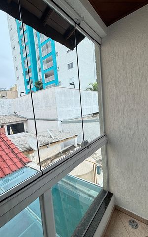 Casa à venda com 246m², 3 quartos e 5 vagas Casa à venda com 246m², 3 quartos e 5 vagasVaranda da Suíte 2