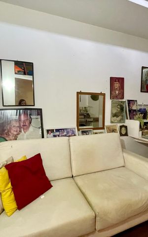 Casa à venda com 565m², 4 quartos e 2 vagas Casa à venda com 565m², 4 quartos e 2 vagasSala 2