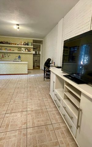 Casa à venda com 565m², 4 quartos e 2 vagas Casa à venda com 565m², 4 quartos e 2 vagasSala 2