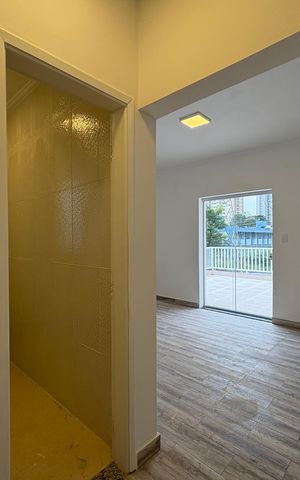 Casa à venda com 173m², 4 quartos e 2 vagas Casa à venda com 173m², 4 quartos e 2 vagasSuite