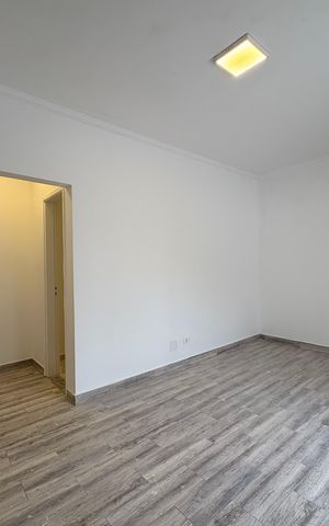 Casa à venda com 173m², 4 quartos e 2 vagas Casa à venda com 173m², 4 quartos e 2 vagasSuite