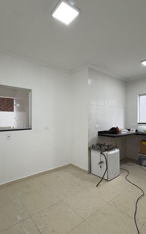 Casa à venda com 173m², 4 quartos e 2 vagas Casa à venda com 173m², 4 quartos e 2 vagasCozinha