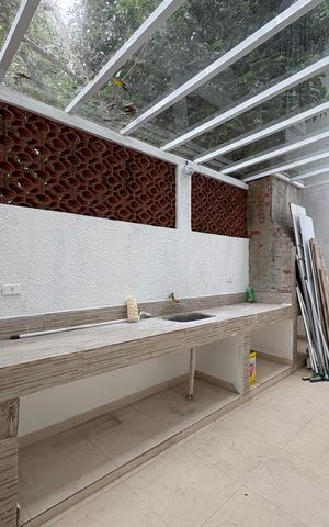 Casa à venda com 173m², 4 quartos e 2 vagas Casa à venda com 173m², 4 quartos e 2 vagasÁrea gourmet