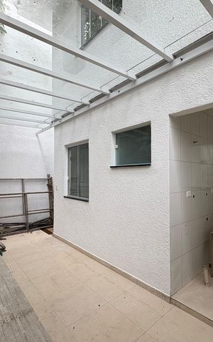 Casa à venda com 173m², 4 quartos e 2 vagas Casa à venda com 173m², 4 quartos e 2 vagasÁrea gourmet