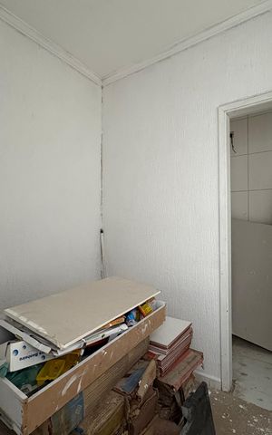 Casa à venda com 173m², 4 quartos e 2 vagas Casa à venda com 173m², 4 quartos e 2 vagasQuarto de Serviço