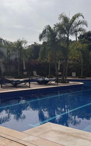 Apartamento à venda com 110m², 2 quartos e 2 vagas Apartamento à venda com 110m², 2 quartos e 2 vagasÁrea comum - Piscina