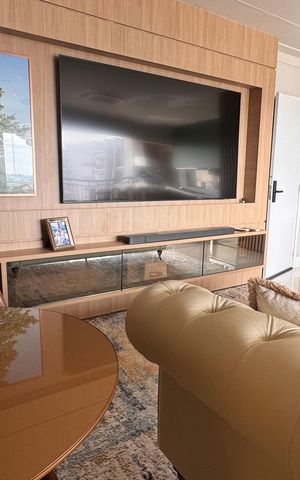 Apartamento à venda com 110m², 2 quartos e 2 vagas Apartamento à venda com 110m², 2 quartos e 2 vagasSala