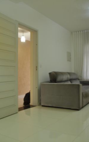 Casa à venda com 172m², 3 quartos e 2 vagasSala