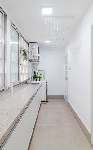 Apartamento para alugar com 158m², 3 quartos e 1 vagaÁrea de Serviço
