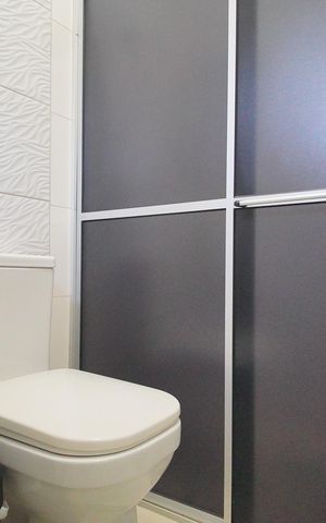 Casa à venda com 300m², 3 quartos e 2 vagasBanheiro da Suíte