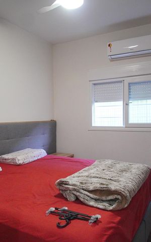 Casa à venda com 300m², 3 quartos e 2 vagasSuíte