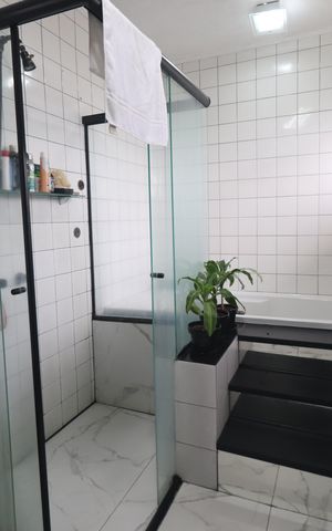 Casa à venda com 650m², 4 quartos e 2 vagasBanheiro