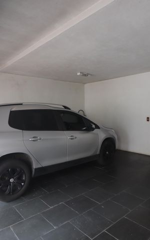 Casa à venda com 650m², 4 quartos e 2 vagasGaragem