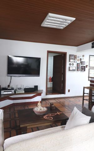 Casa à venda com 650m², 4 quartos e 2 vagasSala 3