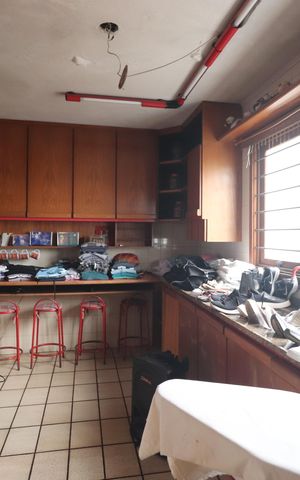 Casa à venda com 650m², 4 quartos e 2 vagasCozinha