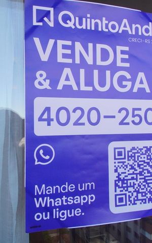 Apartamento à venda com 32m², 1 quarto e 1 vagaAdesivo