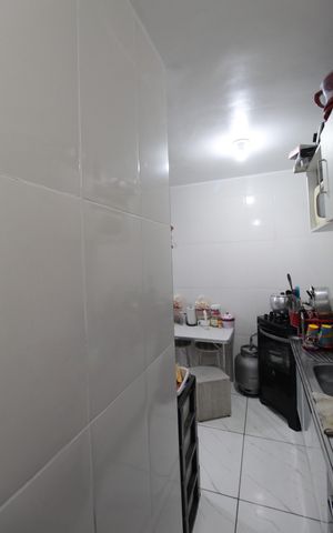 Casa de condomínio à venda com 60m², 2 quartos e 1 vagaCozinha e Área de Serviço
