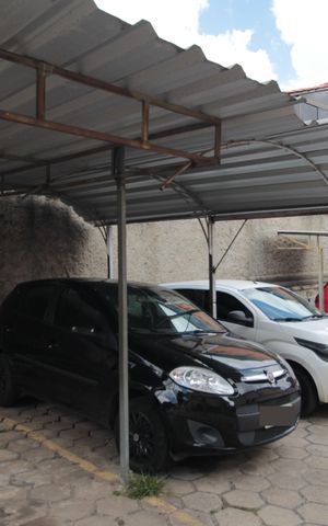 Casa de condomínio à venda com 60m², 2 quartos e 1 vagaGaragem