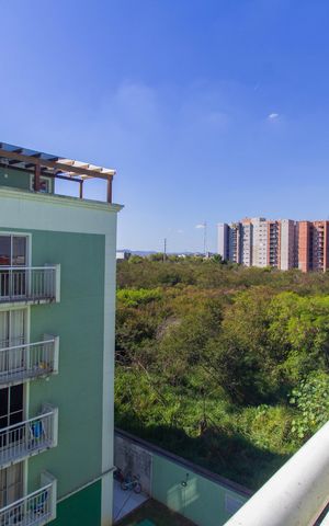 Apartamento à venda com 95m², 4 quartos e 1 vaga Apartamento à venda com 95m², 4 quartos e 1 vagaVaranda da Sala