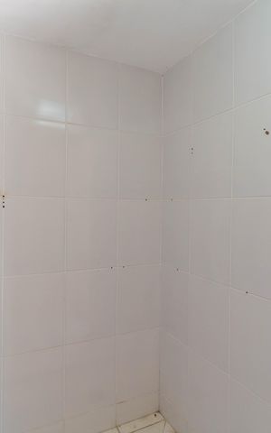Apartamento à venda com 95m², 4 quartos e 1 vaga Apartamento à venda com 95m², 4 quartos e 1 vagaBanheiro da Suíte