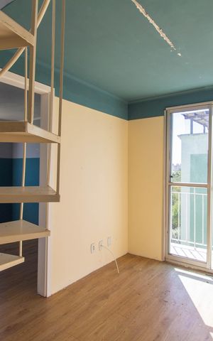 Apartamento à venda com 95m², 4 quartos e 1 vaga Apartamento à venda com 95m², 4 quartos e 1 vagaSala