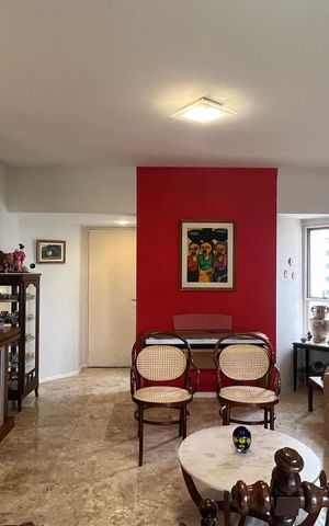 Apartamento à venda com 120m², 3 quartos e 2 vagas Apartamento à venda com 120m², 3 quartos e 2 vagasSala