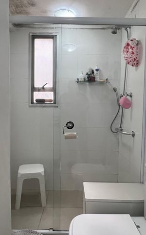 Apartamento à venda com 120m², 3 quartos e 2 vagas Apartamento à venda com 120m², 3 quartos e 2 vagasBanheiro da Suíte