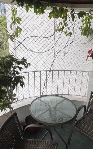 Apartamento à venda com 120m², 3 quartos e 2 vagas Apartamento à venda com 120m², 3 quartos e 2 vagasVaranda