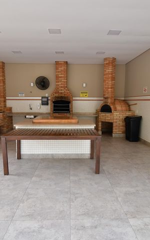 Casa de condomínio à venda com 320m², 3 quartos e 4 vagasÁrea comum - Churrasqueira