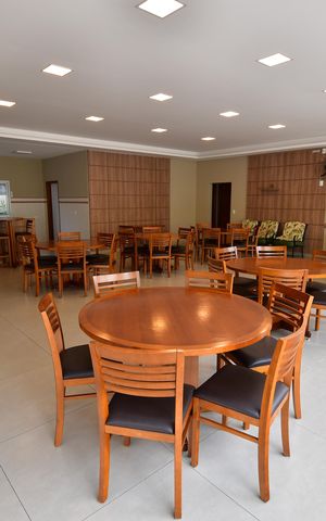Casa de condomínio à venda com 320m², 3 quartos e 4 vagasÁrea comum - Salão de festas
