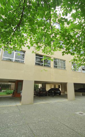 Apartamento para alugar com 128m², 3 quartos e 2 vagasÁrea comum -Vista interna 