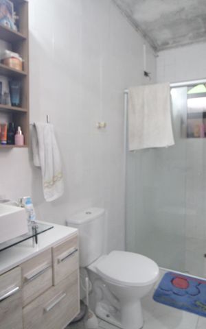 Casa à venda com 250m², 7 quartos e 3 vagasBanheiro/Suíte