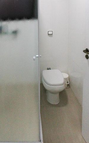 Casa à venda com 155m², 3 quartos e 4 vagas Casa à venda com 155m², 3 quartos e 4 vagasBanheiro Suite