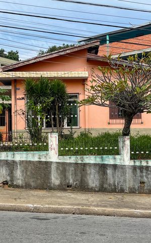 Casa à venda com 101m², 2 quartos e sem vagaFachada