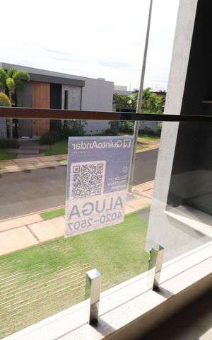 Casa de condomínio para alugar com 500m², 5 quartos e 3 vagasSacada