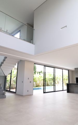 Casa de condomínio para alugar com 500m², 5 quartos e 3 vagasSala