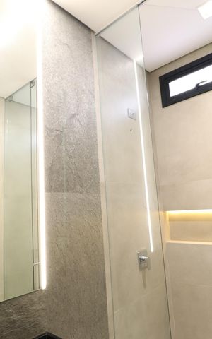 Casa de condomínio para alugar com 500m², 5 quartos e 3 vagasBanheiro Social