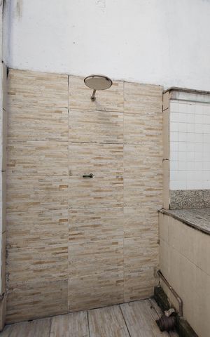 Casa de condomínio à venda com 180m², 3 quartos e 2 vagasQuintal