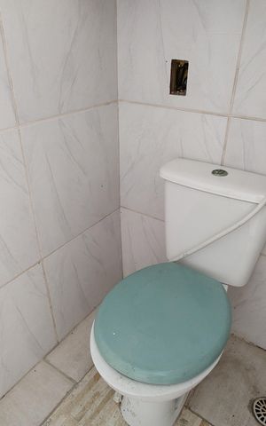 Casa de condomínio à venda com 180m², 3 quartos e 2 vagas Casa de condomínio à venda com 180m², 3 quartos e 2 vagasLavabo