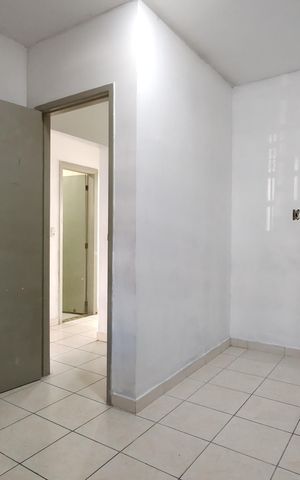 Casa de condomínio à venda com 180m², 3 quartos e 2 vagas Casa de condomínio à venda com 180m², 3 quartos e 2 vagasQuarto 1