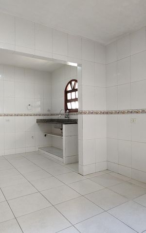 Casa de condomínio à venda com 180m², 3 quartos e 2 vagas Casa de condomínio à venda com 180m², 3 quartos e 2 vagasCozinha