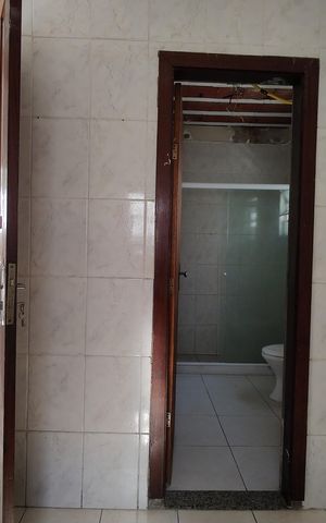 Casa de condomínio à venda com 180m², 3 quartos e 2 vagas Casa de condomínio à venda com 180m², 3 quartos e 2 vagasSuíte