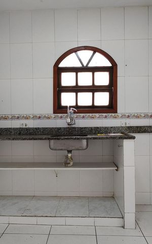 Casa de condomínio à venda com 180m², 3 quartos e 2 vagas Casa de condomínio à venda com 180m², 3 quartos e 2 vagasCozinha