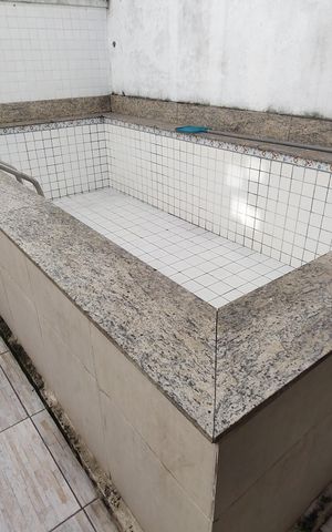 Casa de condomínio à venda com 180m², 3 quartos e 2 vagas Casa de condomínio à venda com 180m², 3 quartos e 2 vagasPiscina