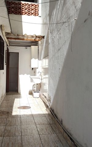 Casa de condomínio à venda com 180m², 3 quartos e 2 vagas Casa de condomínio à venda com 180m², 3 quartos e 2 vagasÁrea de Serviço
